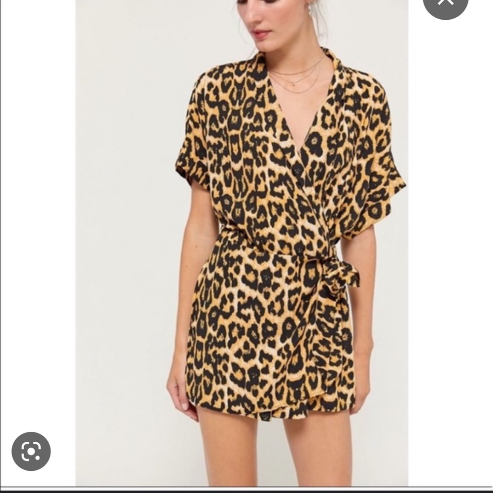 Urban Outfitters leopard jumper